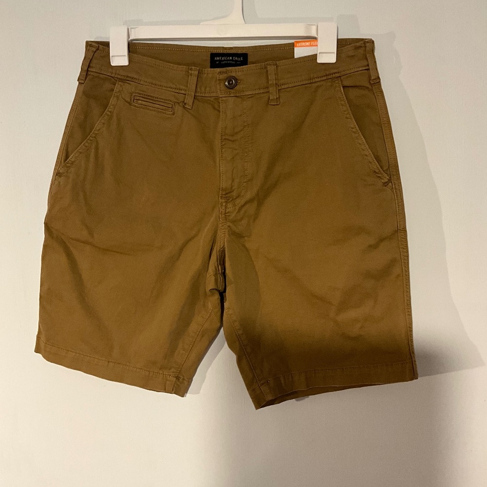 Men’s - Waist 34 - American Eagle Shorts